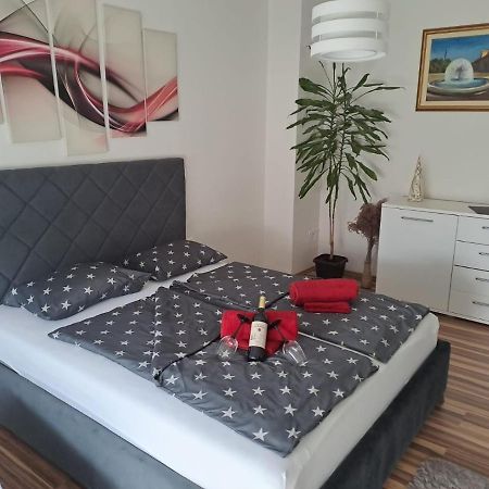 Studio Apartman Bf Славонський Брод Екстер'єр фото